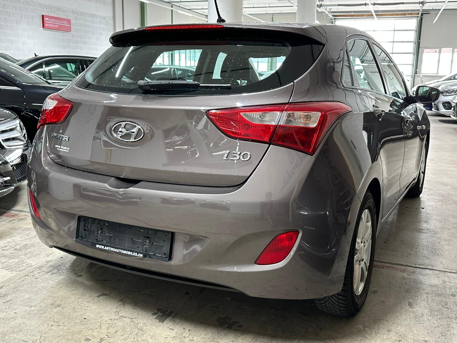 HYUNDAI i30 1.4 Comfort-image-2