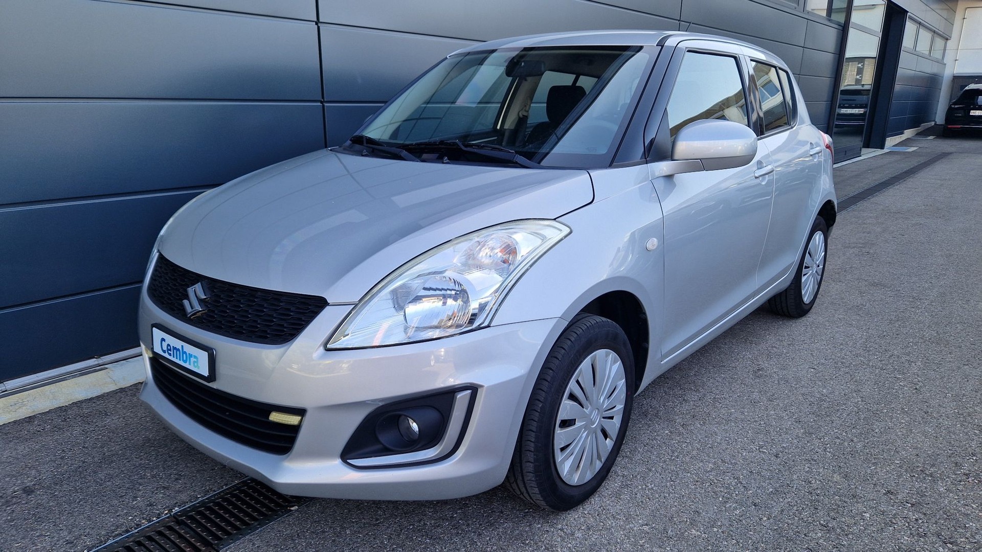 SUZUKI Swift 1.2i 16V Compact Top 4x4-image-0