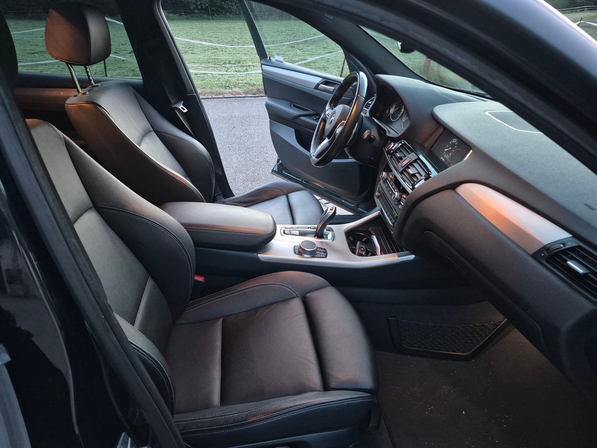 BMW X4 xDrive 20d M Sport-image-8