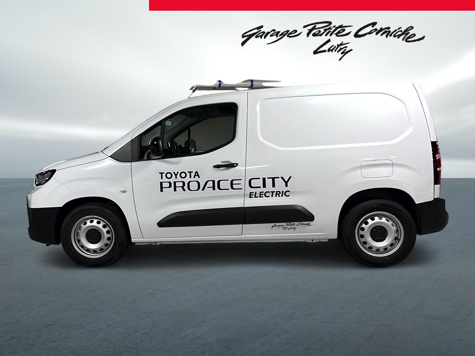 TOYOTA PROACE CITY Van L1 52KWh Advanced-image-3