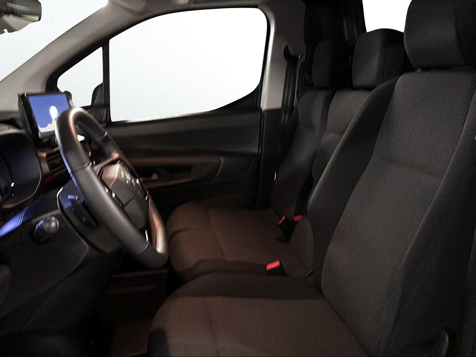 TOYOTA PROACE CITY Van L1 52KWh Advanced-image-7