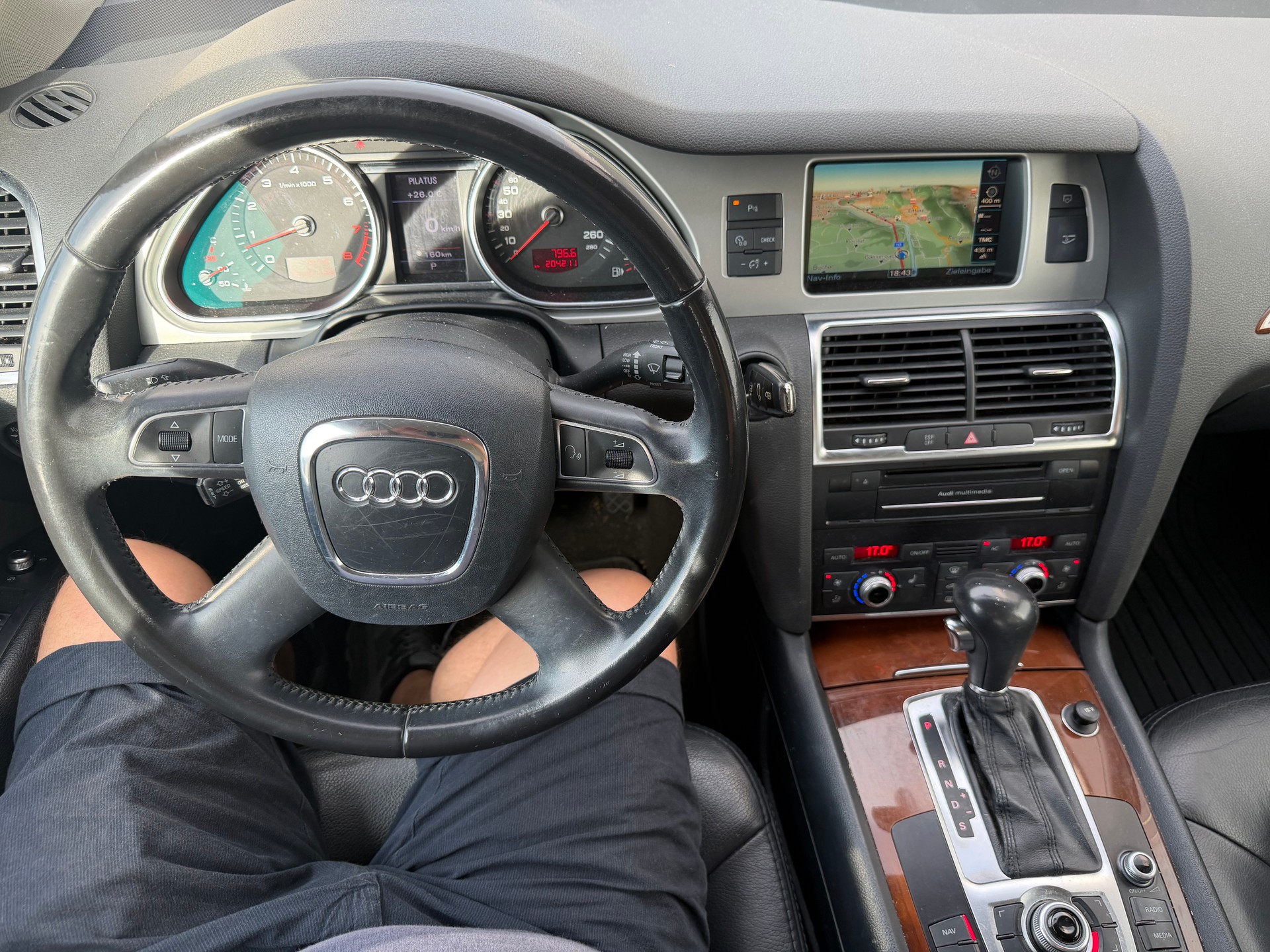 AUDI Q7 3.6 FSI quattro tiptronic-image-11