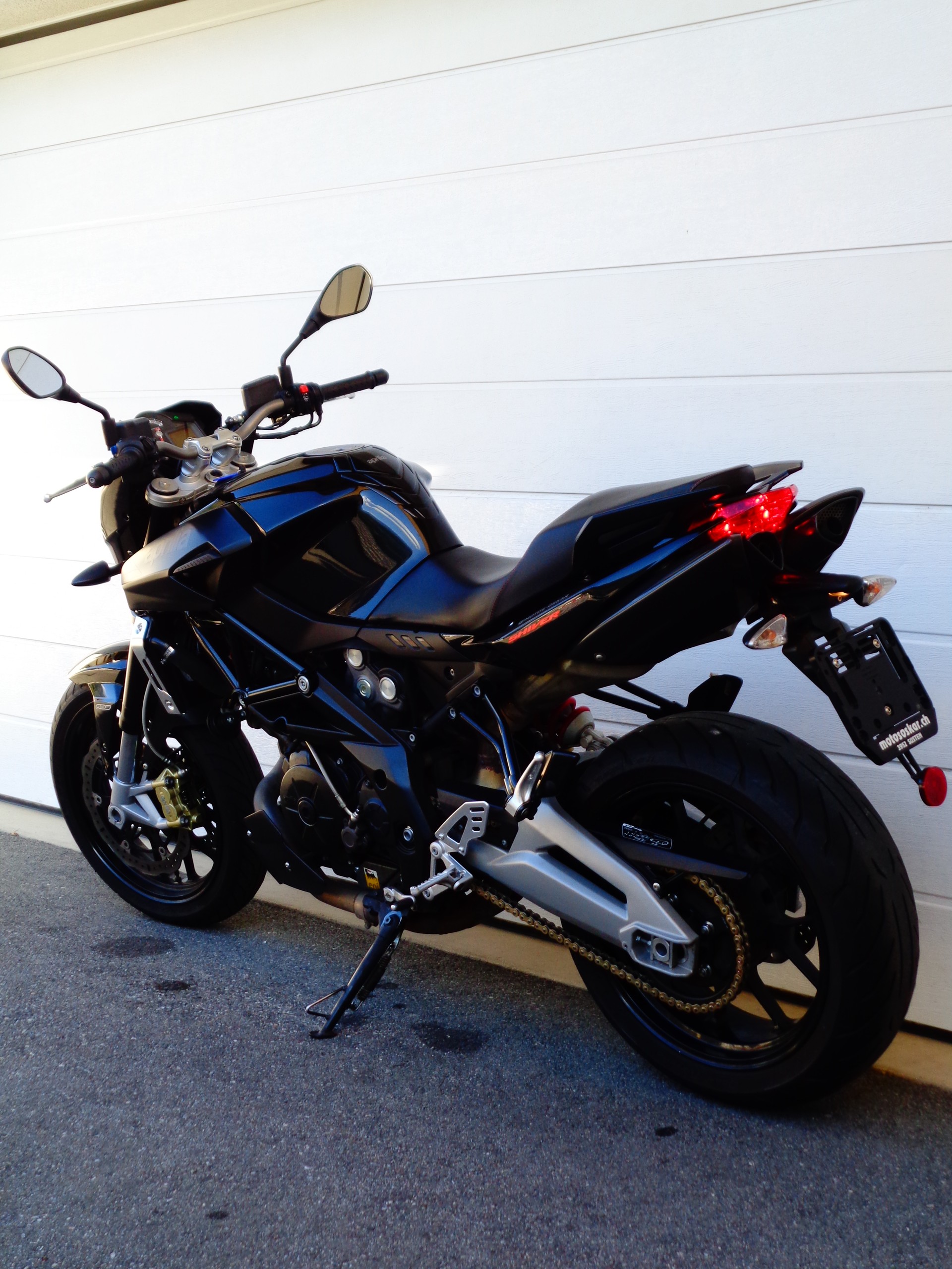 APRILIA SL 750 Shiver ABS-image-7