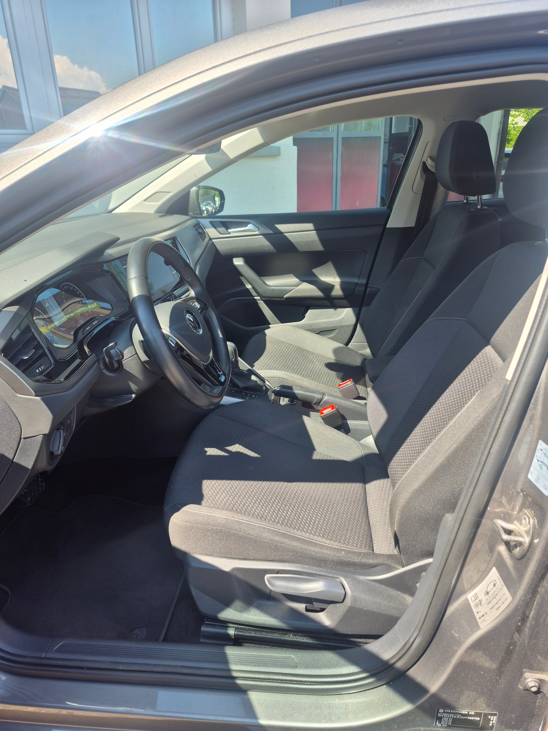 VW Polo 1.0 TSI BMT Comfortline DSG-image-12