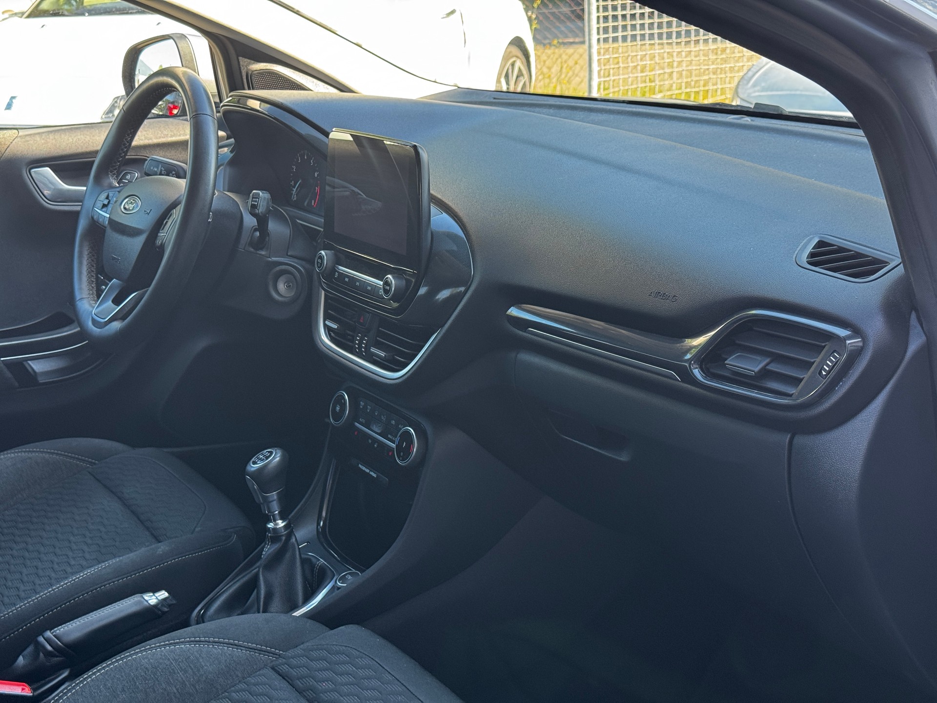FORD Puma 1.0 MHEV Titanium-image-8