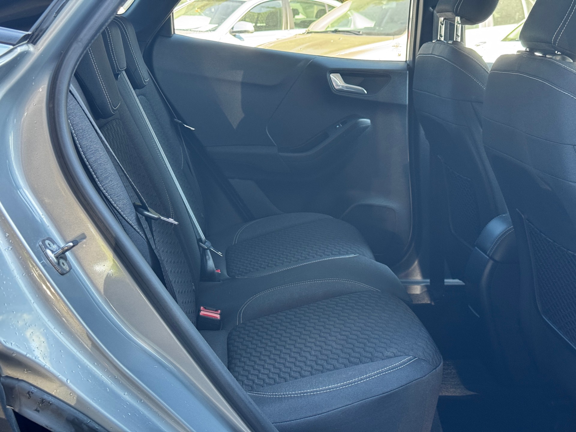 FORD Puma 1.0 MHEV Titanium-image-10