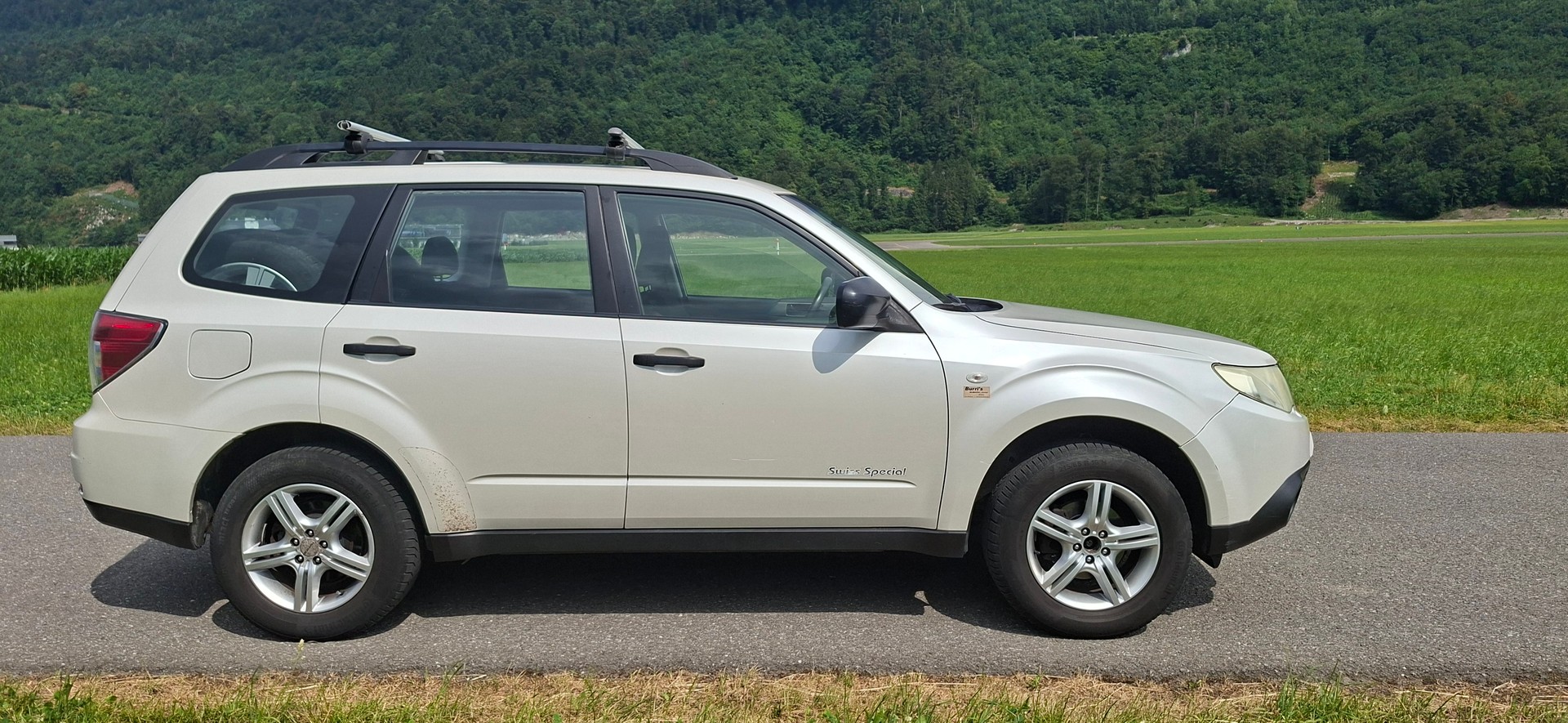 SUBARU Forester 2.0X Swiss Automatic-image-1