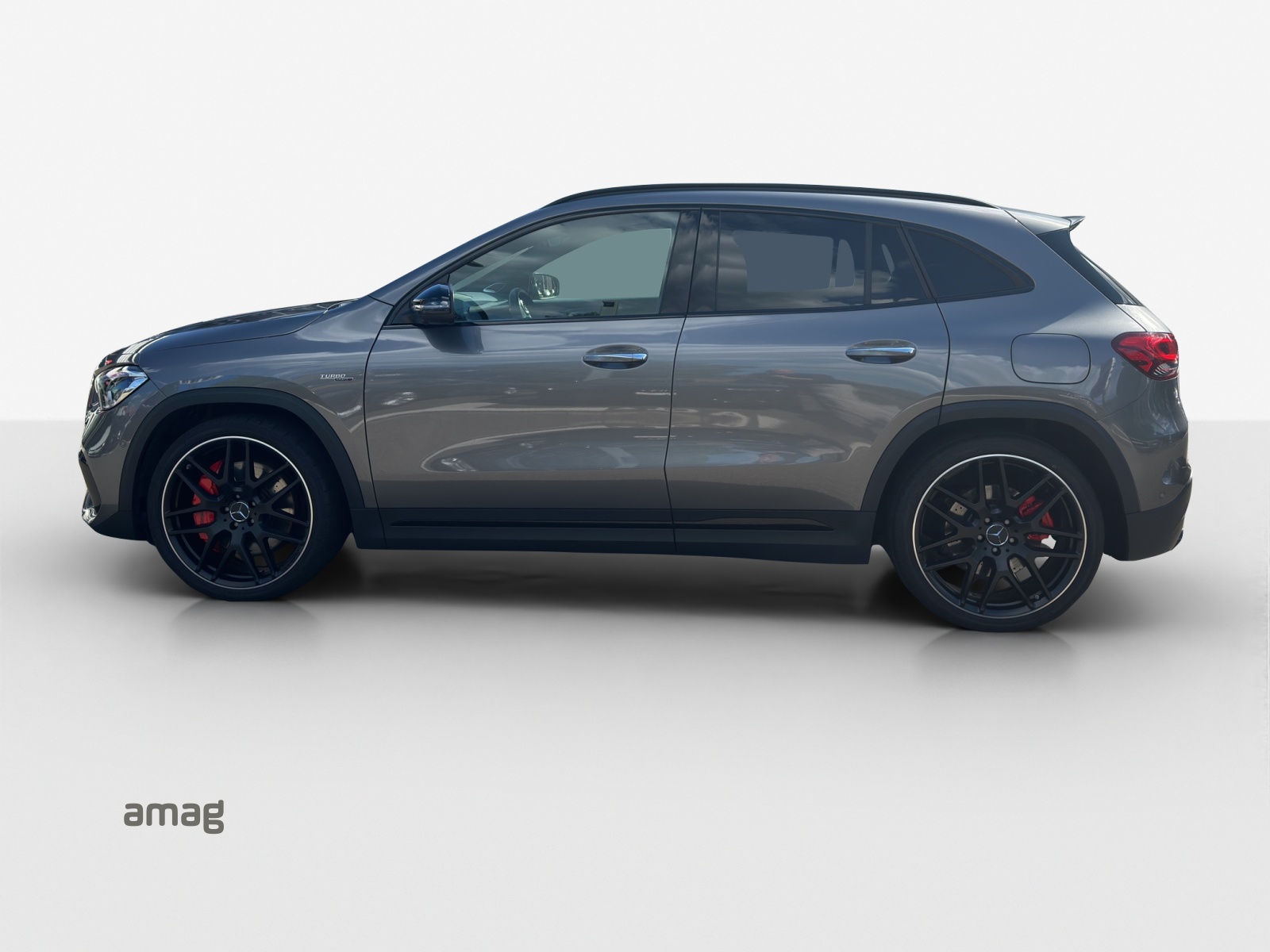 MERCEDES-BENZ GLA 45 S AMG 4Matic+ 8G-Speedshift DCT-showroom-element-1