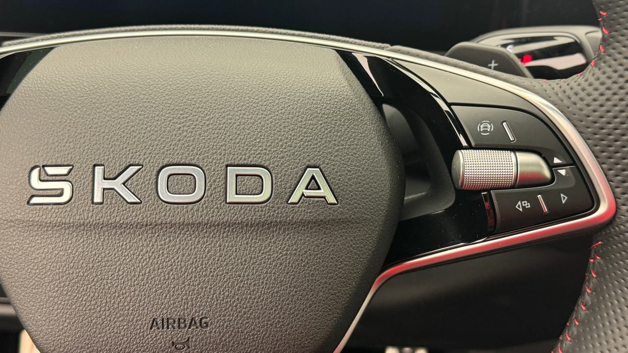 SKODA Kodiaq 2.0 TSI RS 4x4-image-9