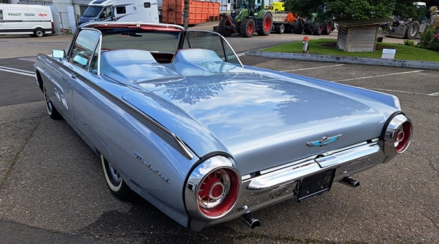 FORD Thunderbird-image-2