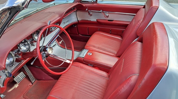 FORD Thunderbird-image-4