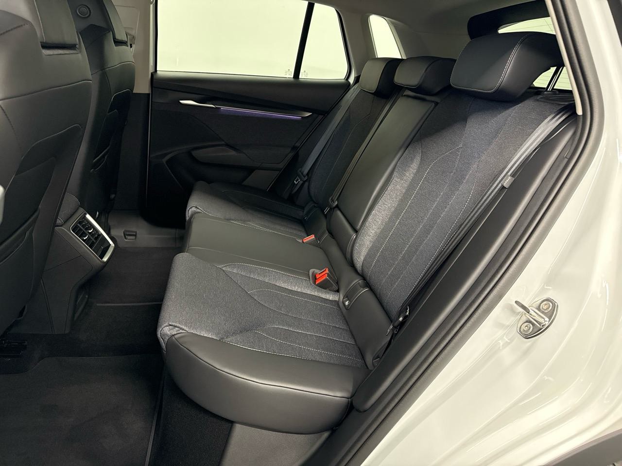 SKODA Elroq 85 Selection-image-10