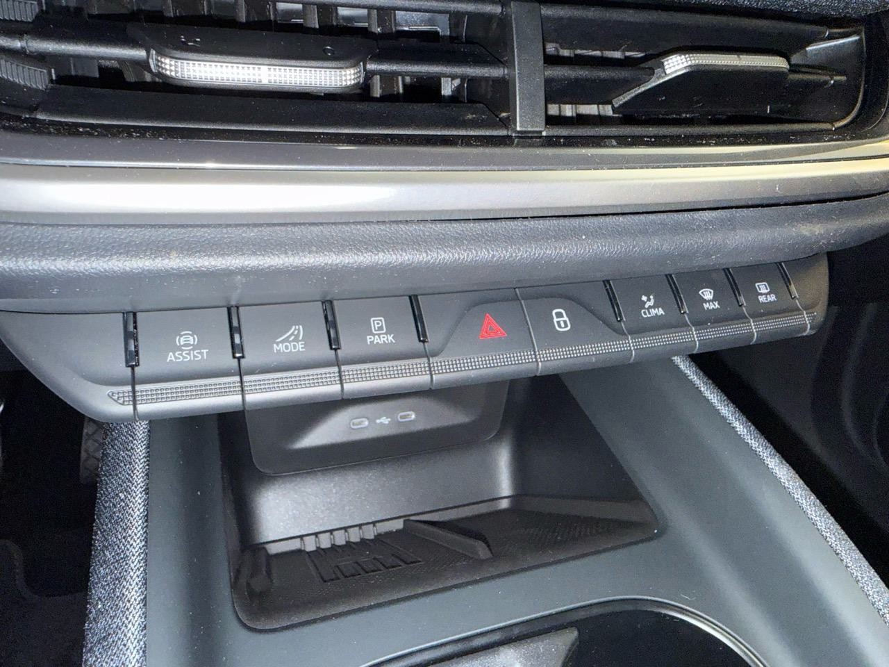 SKODA Elroq 85 Selection-image-7