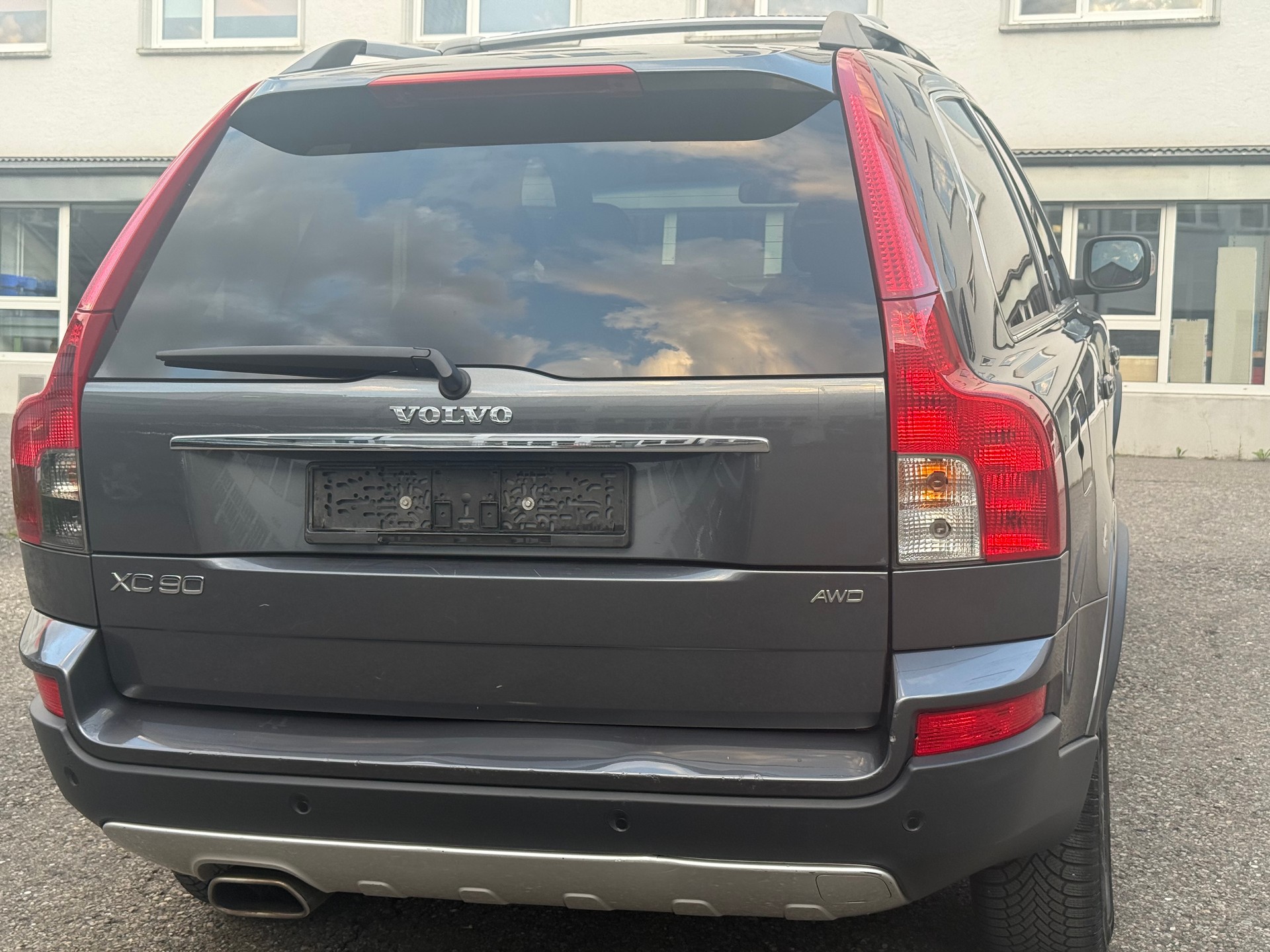 VOLVO XC90 V8 AWD Executive Geartronic-image-5
