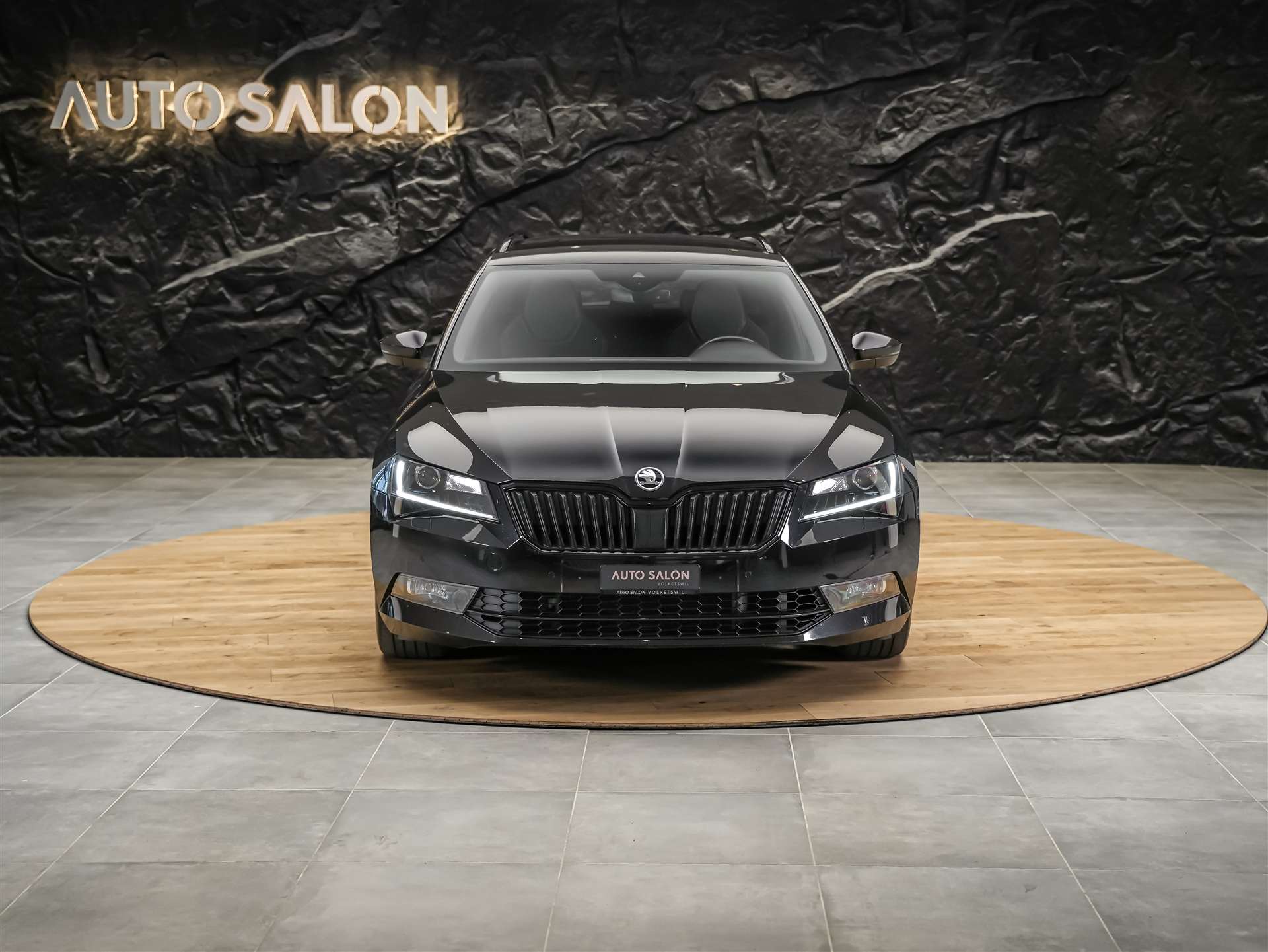 SKODA Superb Combi 2.0 TSI Sport Line DSG 4x4-image-7