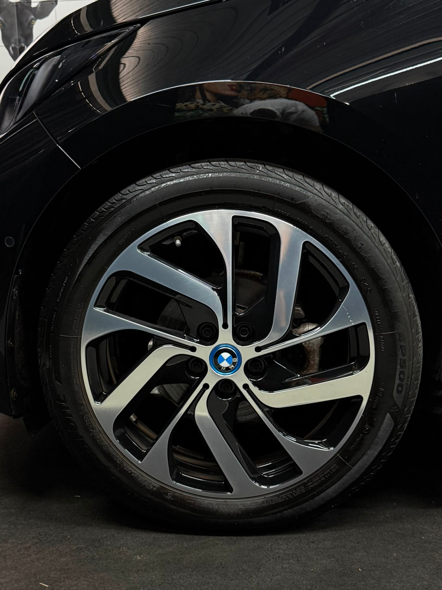 BMW i3 (120Ah)-image-6