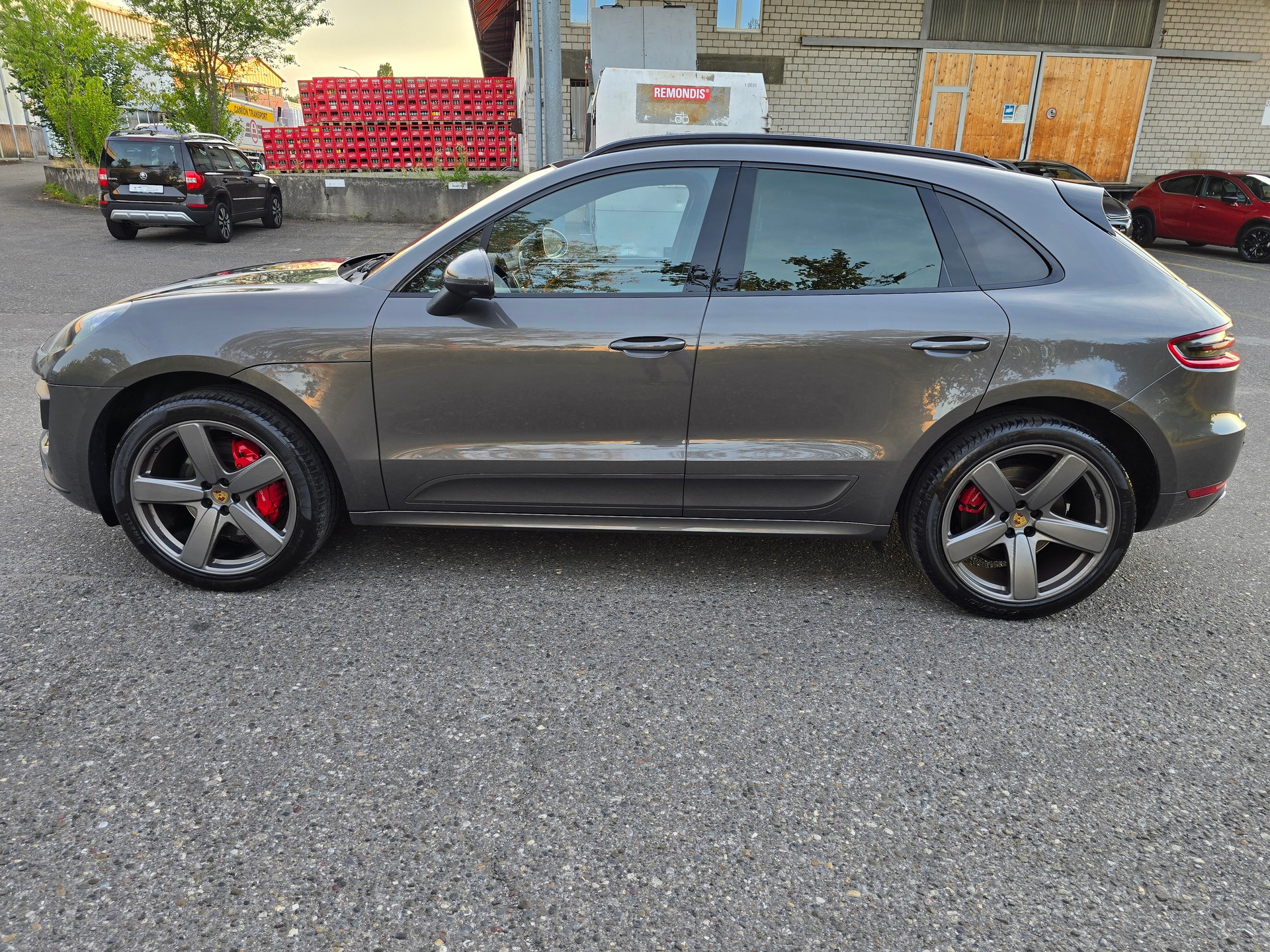 PORSCHE Macan Turbo PDK-image-8
