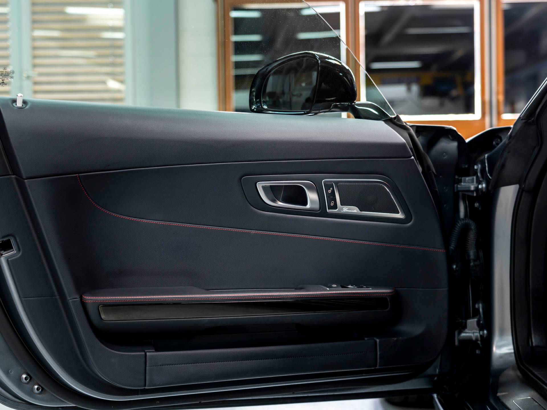 MERCEDES-BENZ AMG GT S Edition 1 Speedshift DCT-image-23