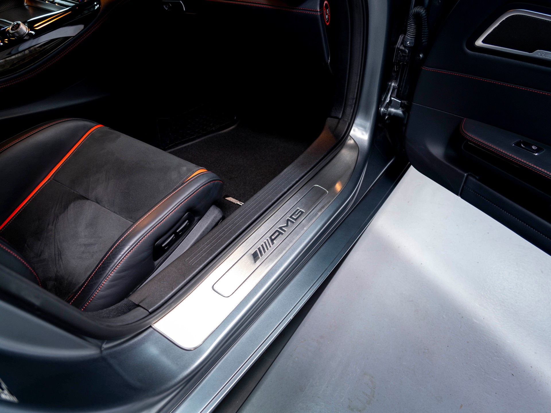 MERCEDES-BENZ AMG GT S Edition 1 Speedshift DCT-image-27
