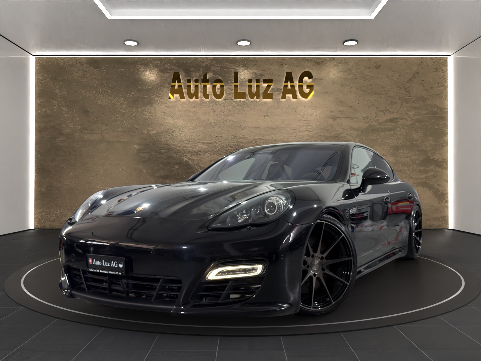 PORSCHE Panamera GTS 4.8 PDK-image-0