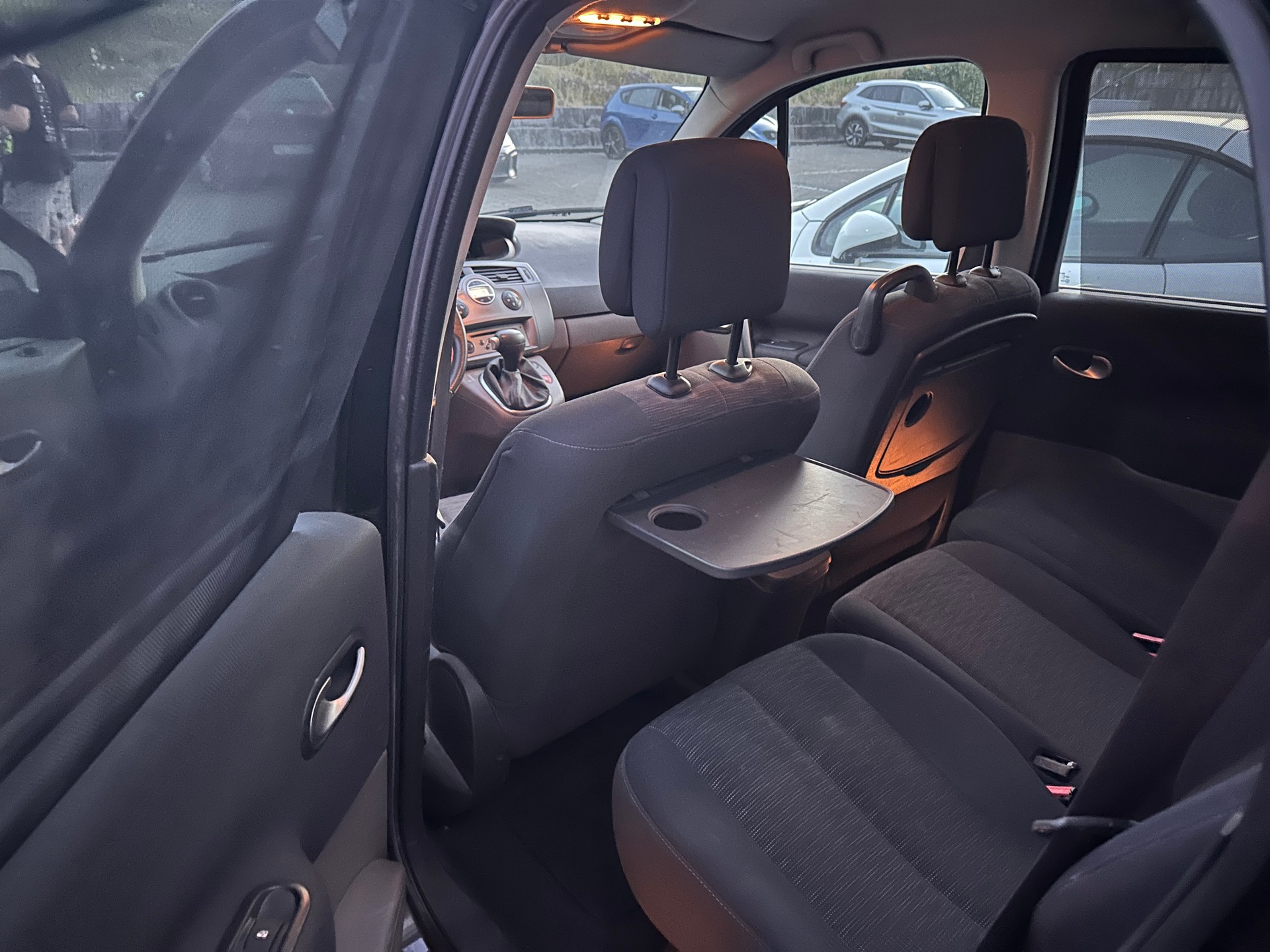 RENAULT Grand Scénic 2.0 16V Fairway Automatic-image-7