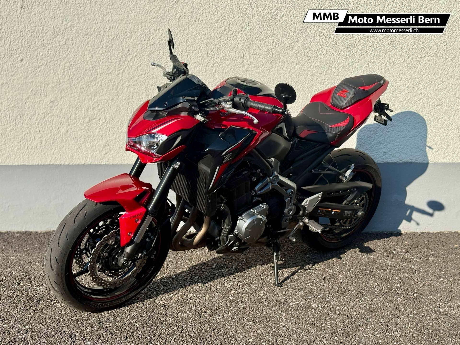 KAWASAKI Z 900-image-5