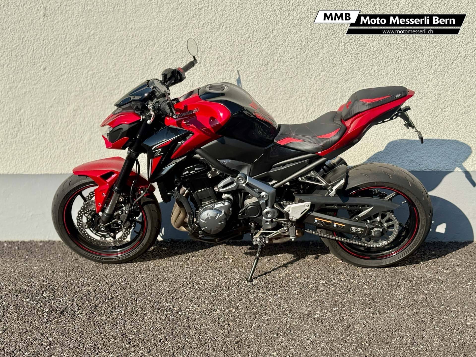 KAWASAKI Z 900-image-4