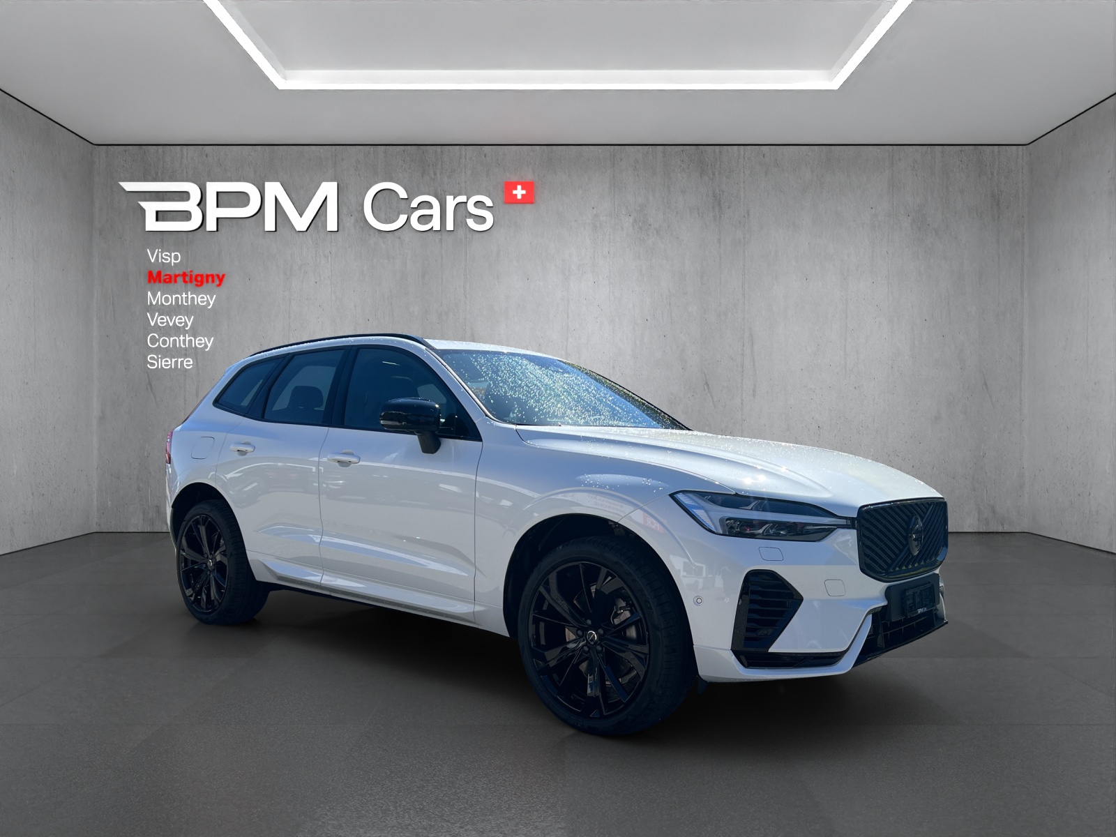 VOLVO XC60 T8 eAWD PluginHybrid Black Edition Geartronic-showroom-element-3