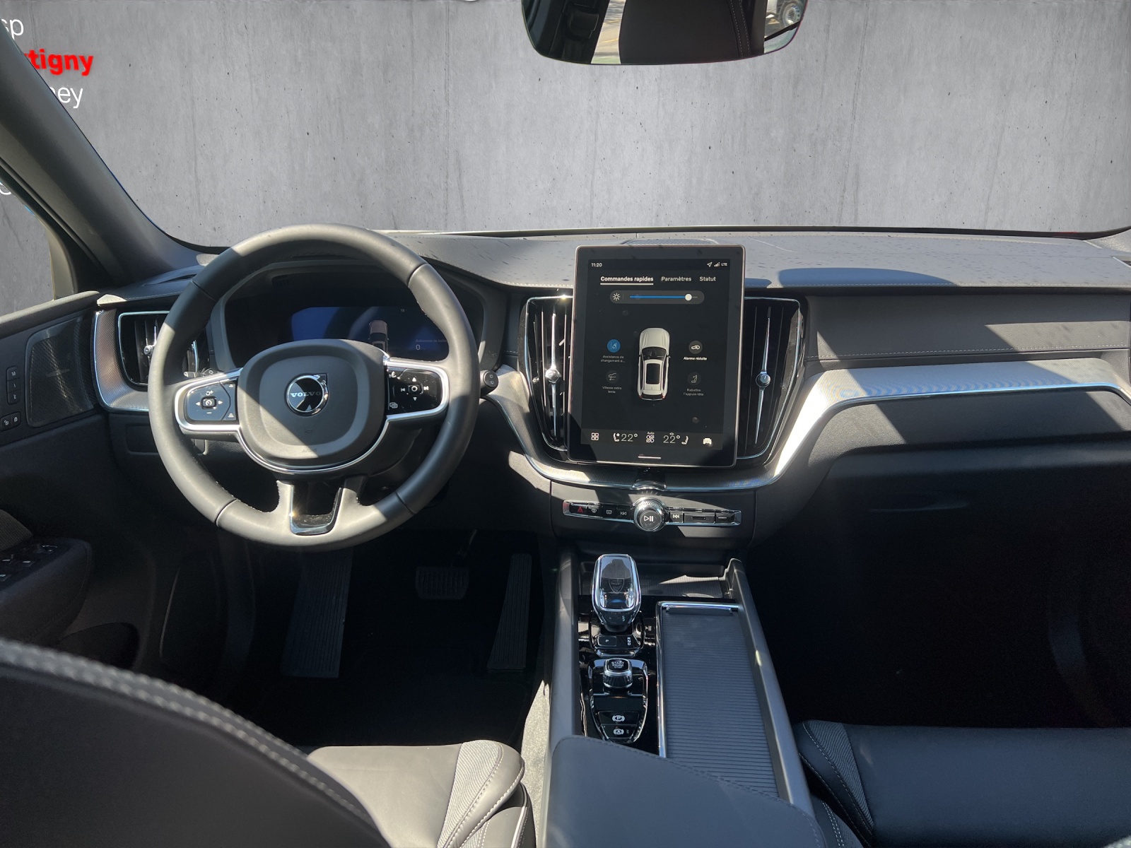 VOLVO XC60 T8 eAWD PluginHybrid Black Edition Geartronic-image-12
