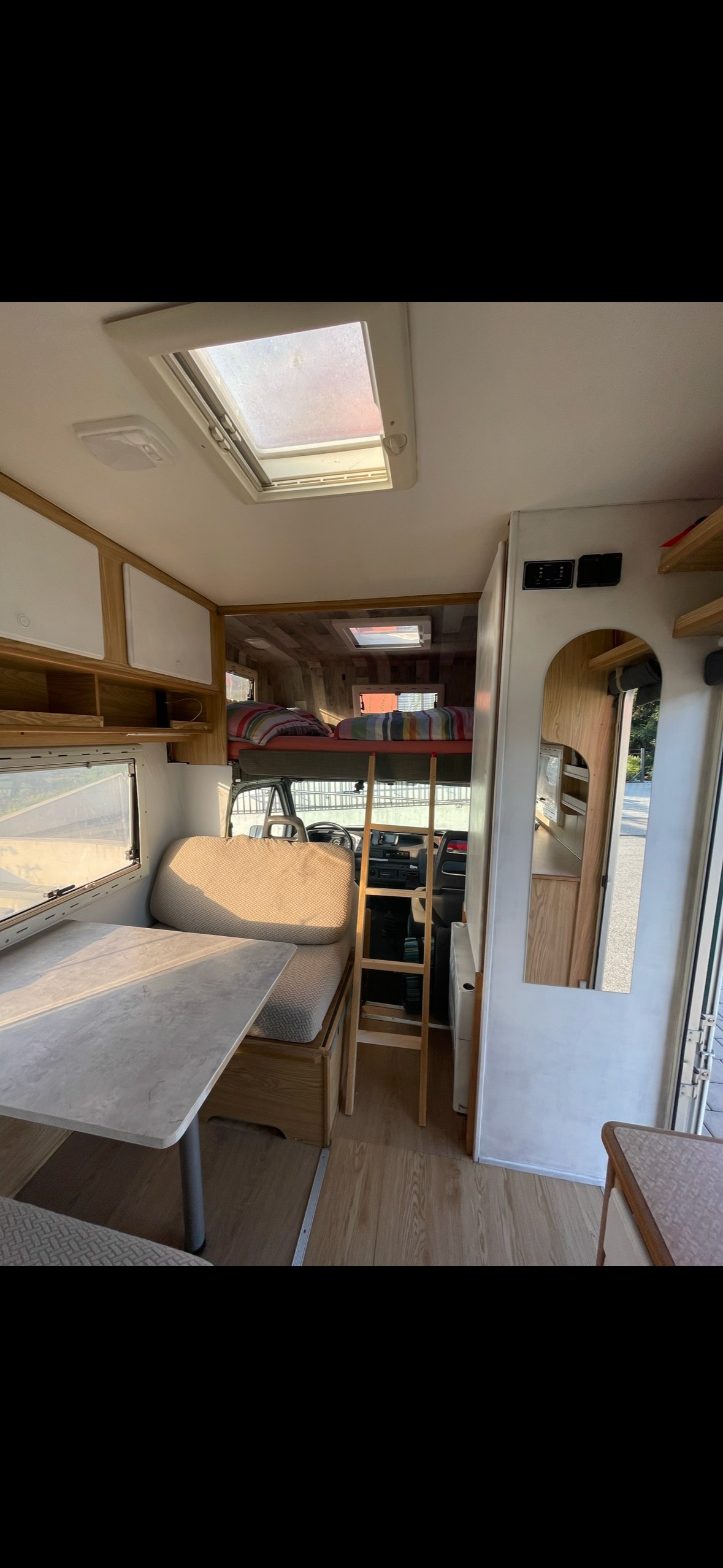 FORD Transit Wohnmobil-image-2