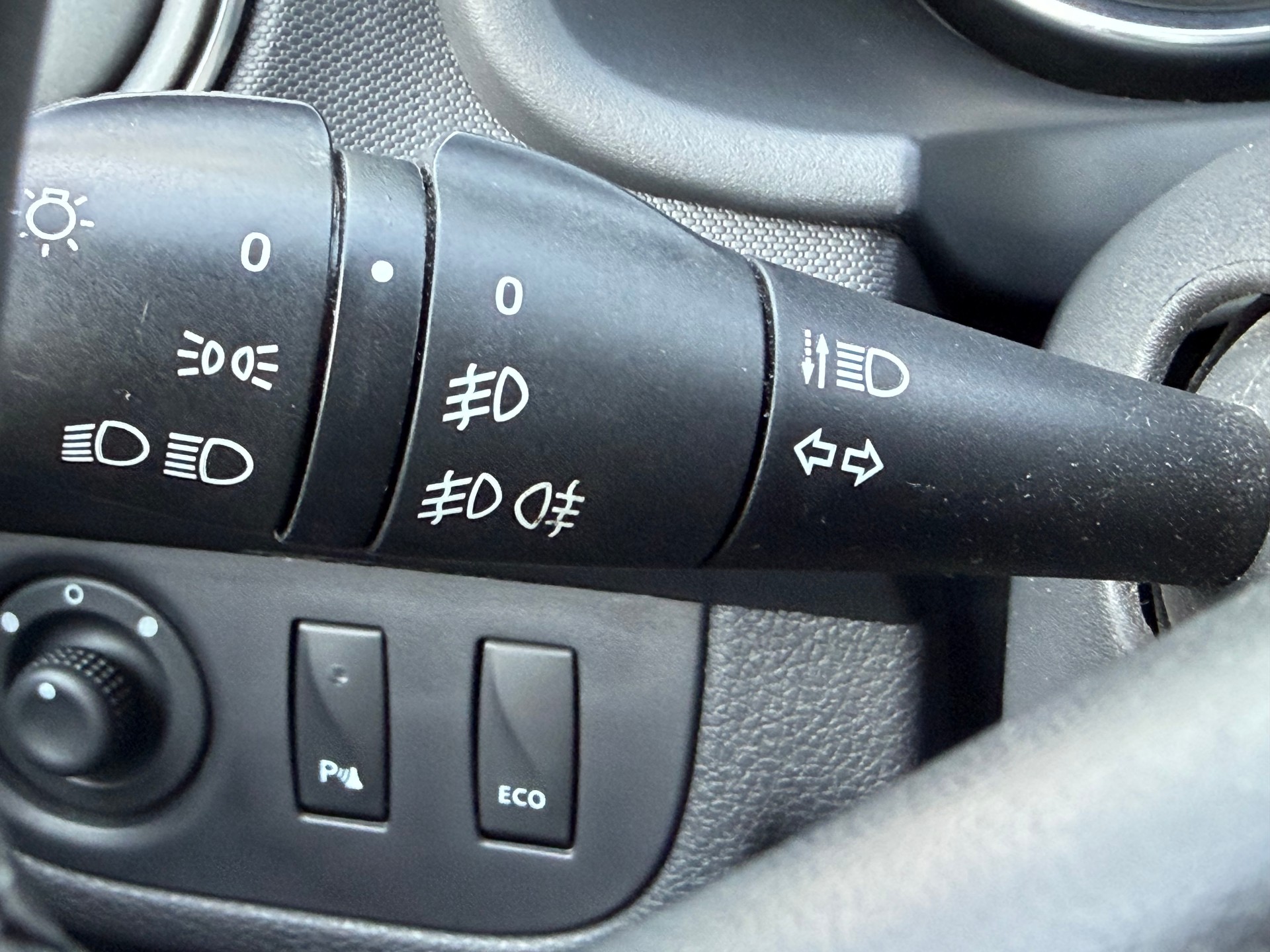 DACIA Sandero Tce 90 Stepway Automatic-image-15