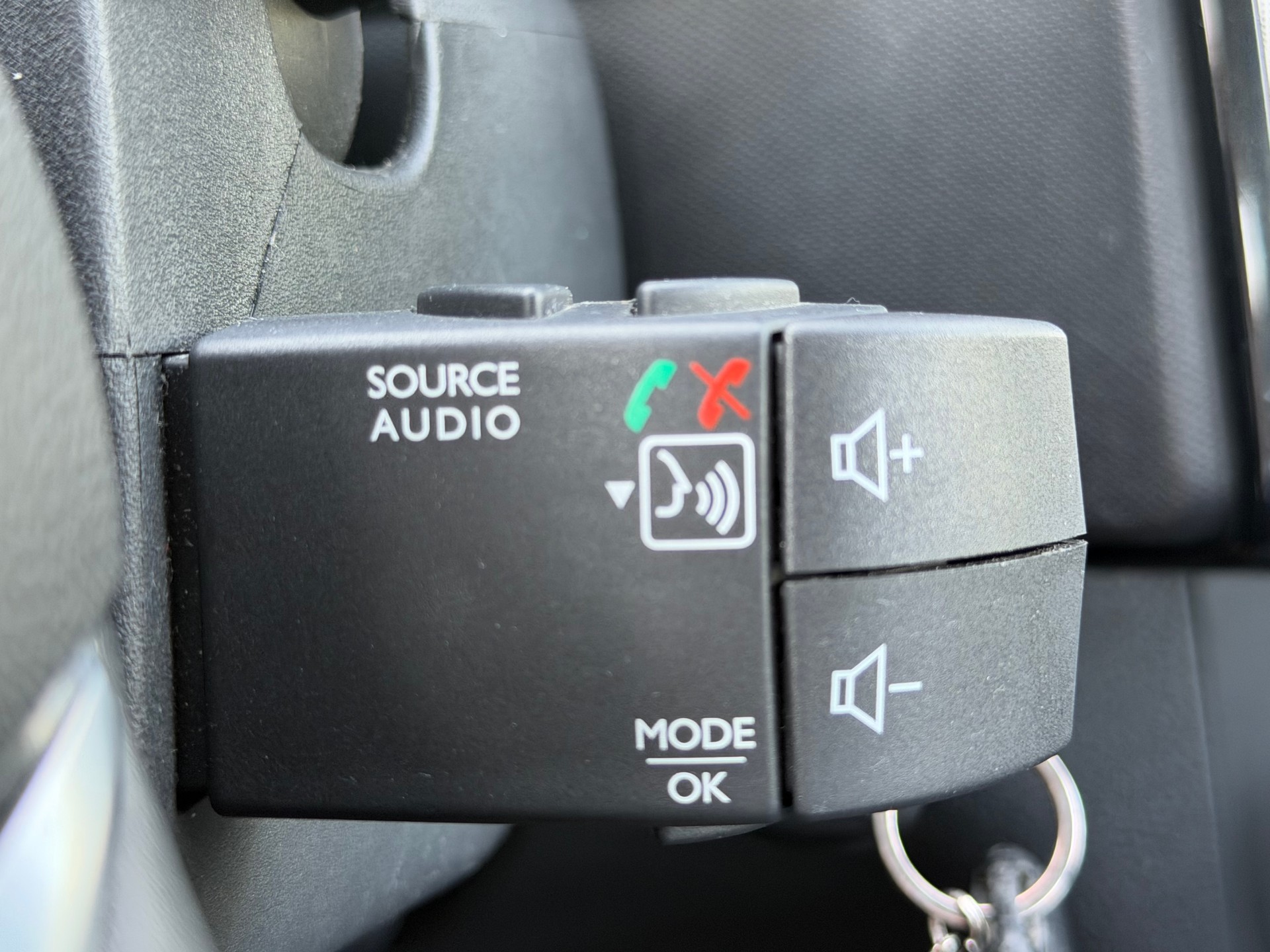 DACIA Sandero Tce 90 Stepway Automatic-image-14