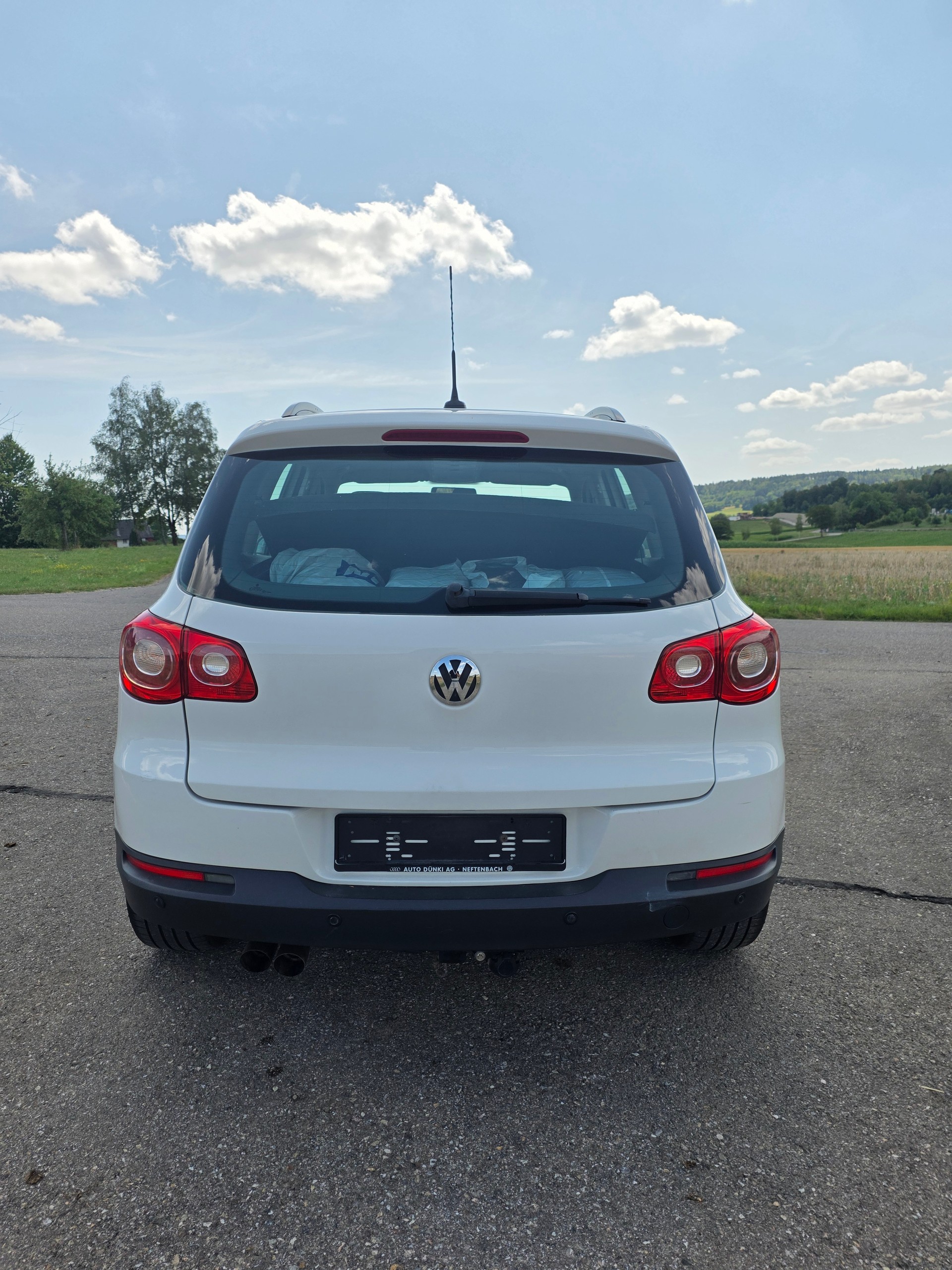 VW Tiguan 2.0 TDI Sport&Style Tiptronic-image-3