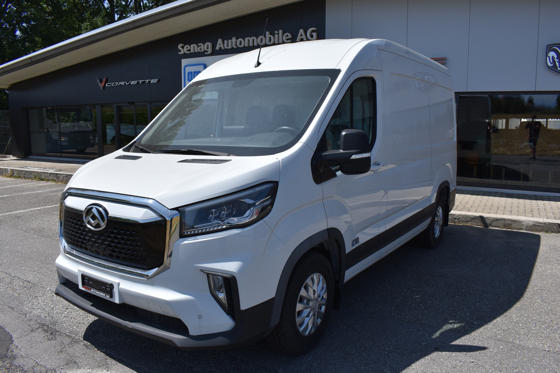 MAXUS eDeliver 9 L2H2 72kWh-image-2