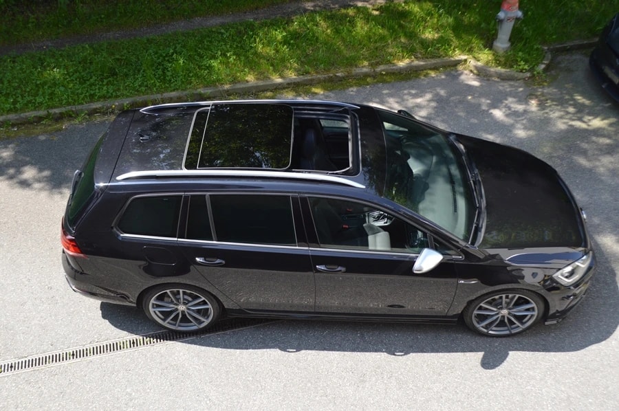 VW Golf Variant 2.0 TSI R 4Motion DSG I Panorama-Glasdach-image-14