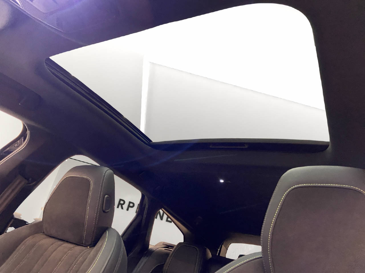 PEUGEOT 308 SW 1.6 PHEV 225 GT-image-12