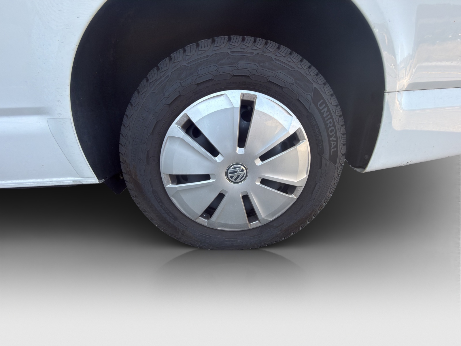 VW T6.1 Multivan 2.0 TDI Trendline Liberty DSG-image-13