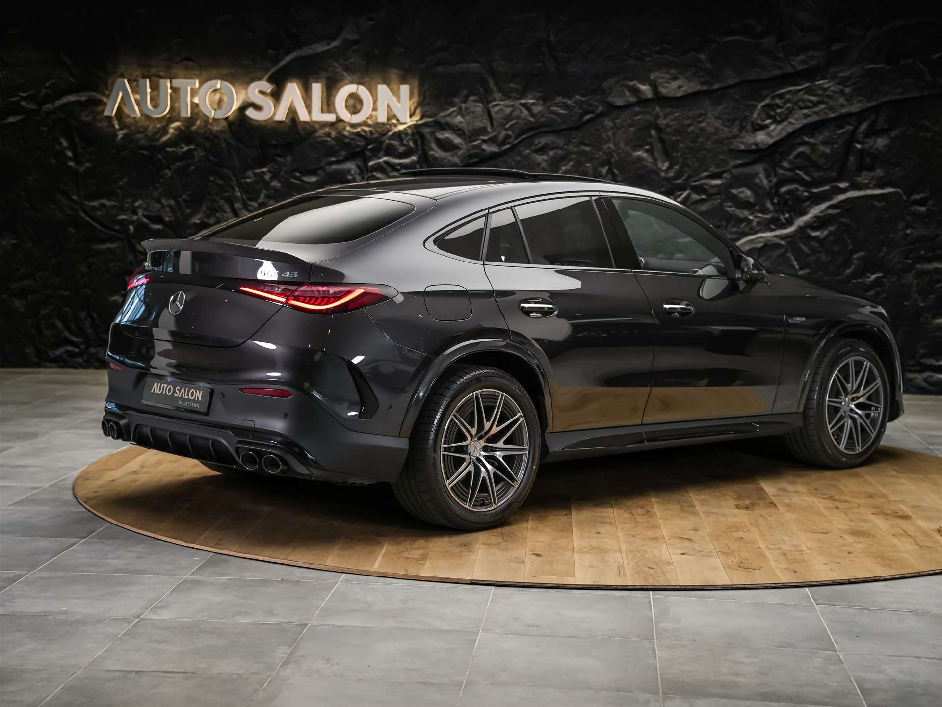 MERCEDES-BENZ GLC 43 AMG Executive Edition 4matic Coupé *Head Up*Panorama*360° Kamera*Burmester Soundsystem*-image-4