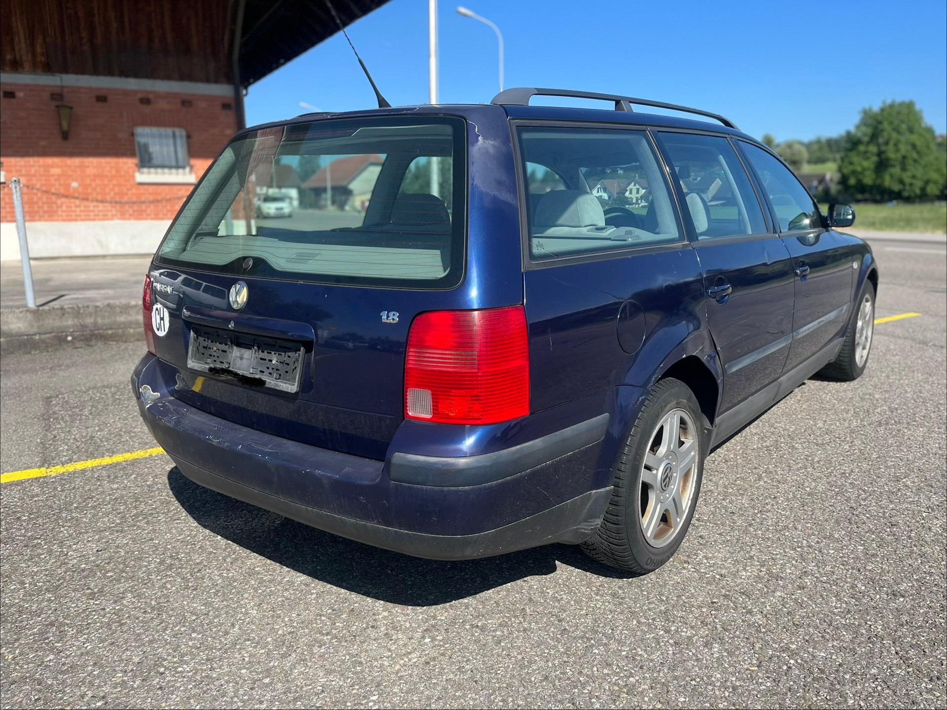 VW Automat Benzin Jg:2000km:271000 mit Alufelge-image-5