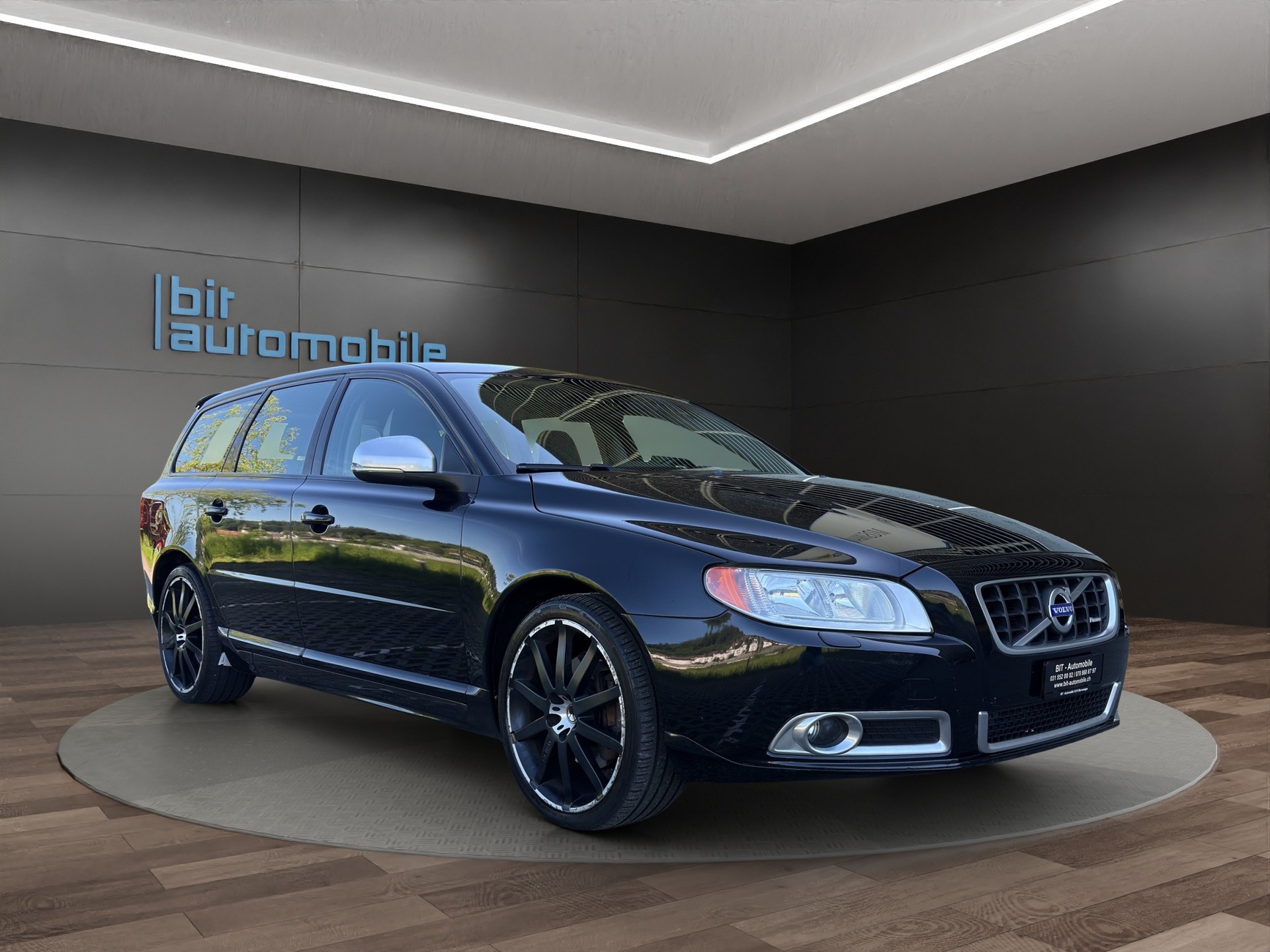 VOLVO V70 D3 R-Design Edition Geartronic-image-10