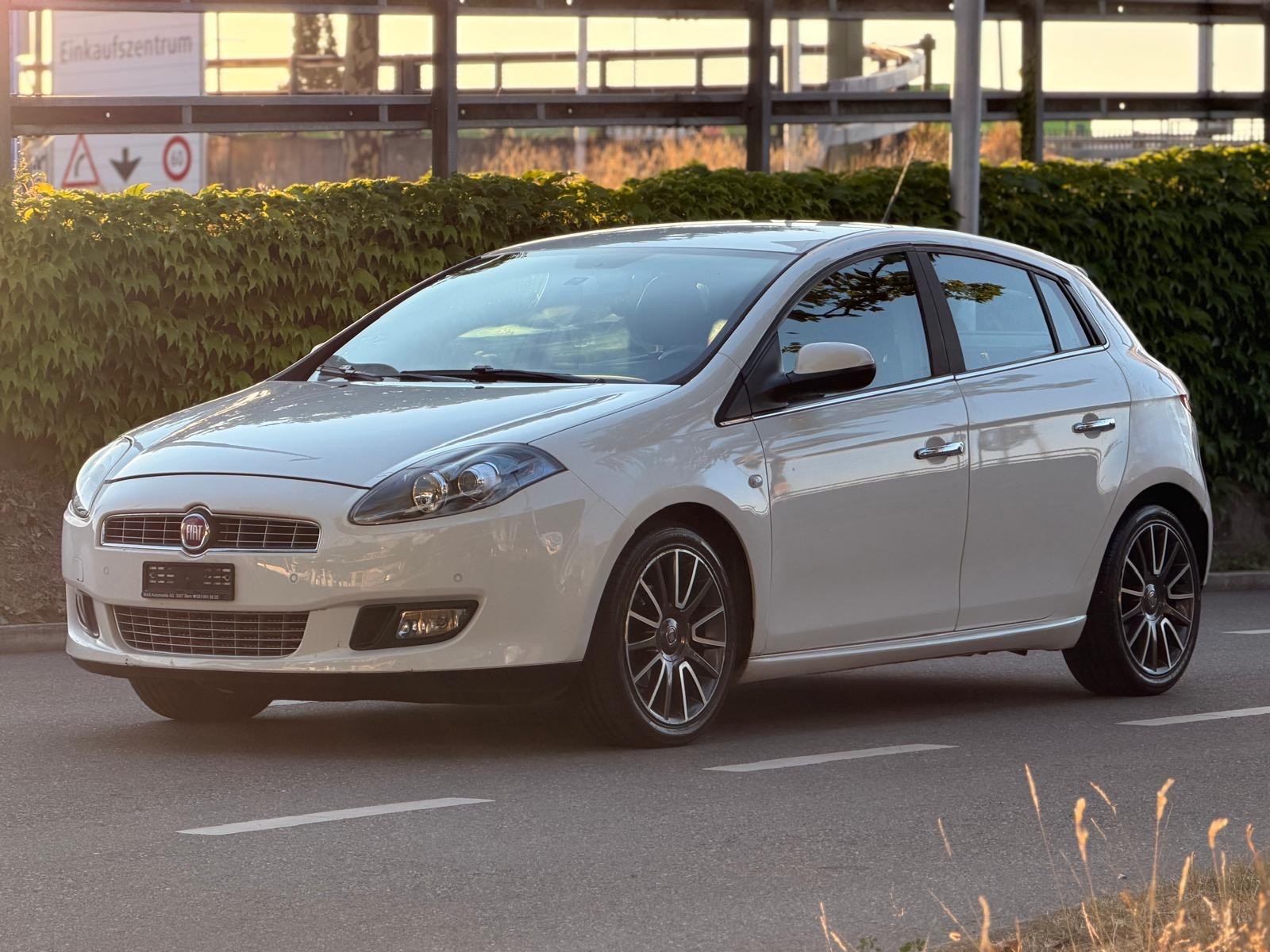 FIAT Bravo 1.4 16V Turbo Dynamic-image-2