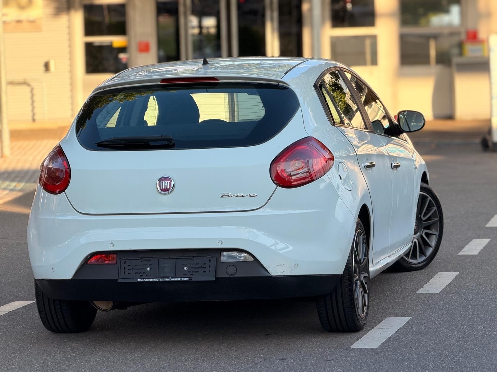 FIAT Bravo 1.4 16V Turbo Dynamic-image-3