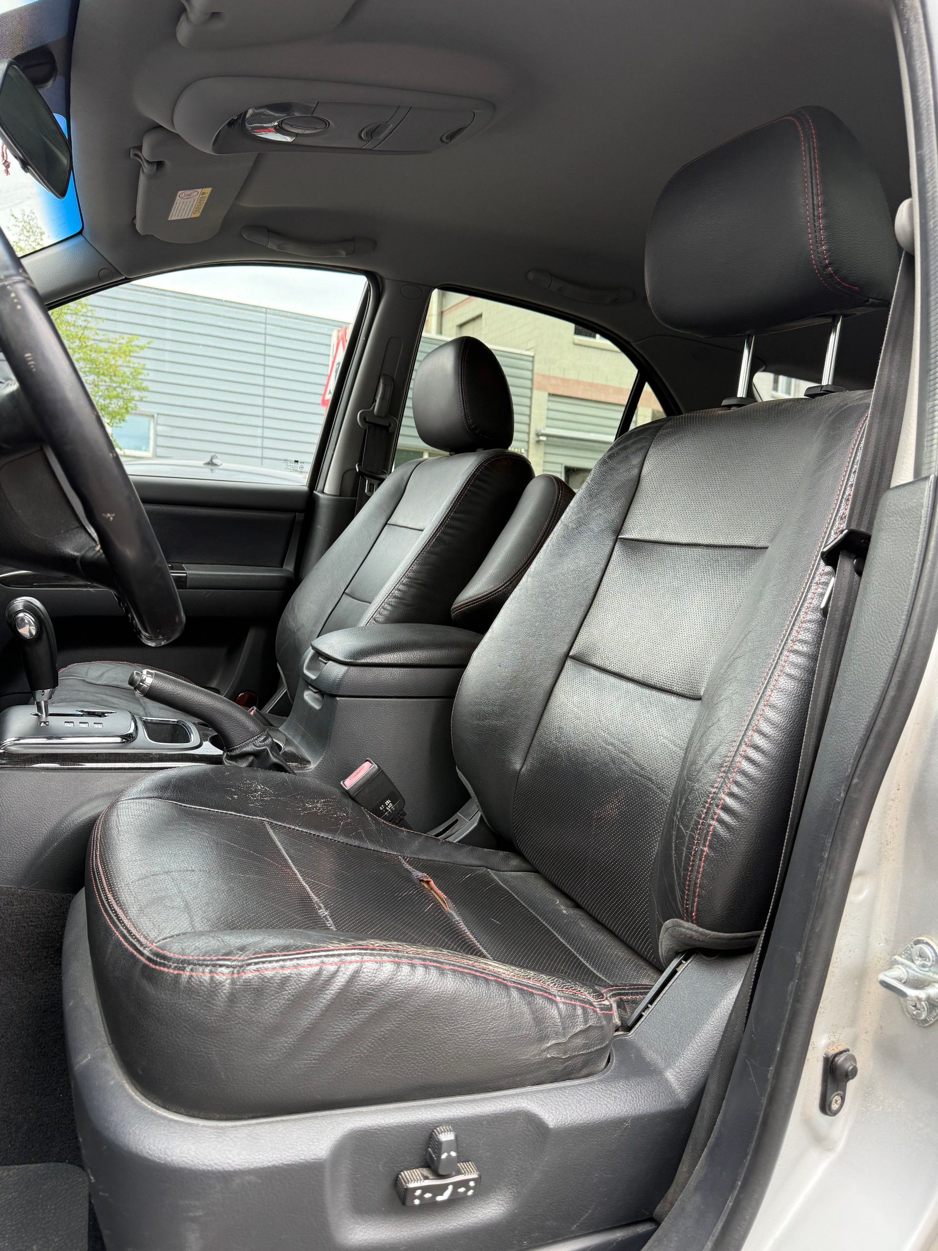 KIA Sorento 2.5 CRDI Style-image-6