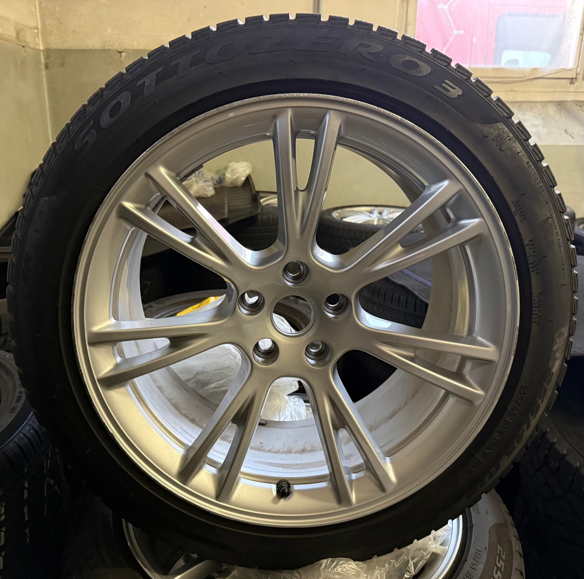 TESLA Model Y Long Range-image-28