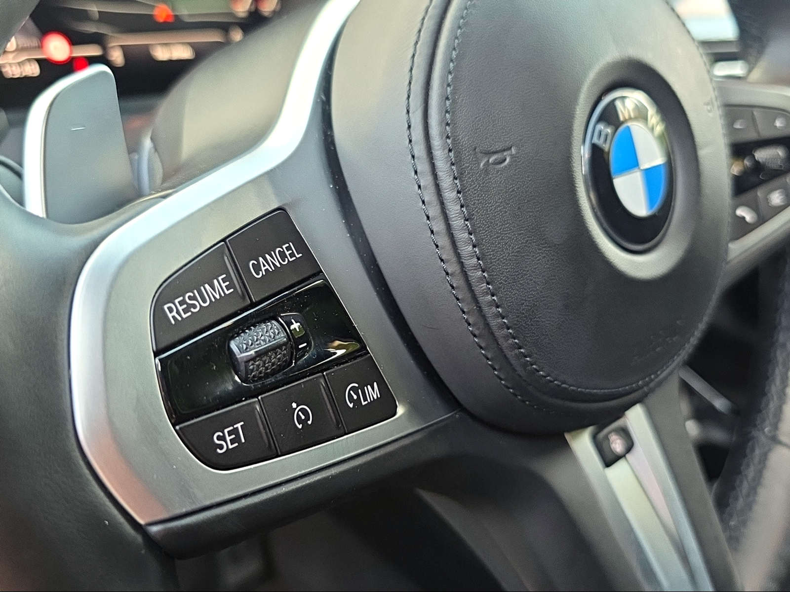 BMW 120d xDrive Steptronic M Sport-image-15