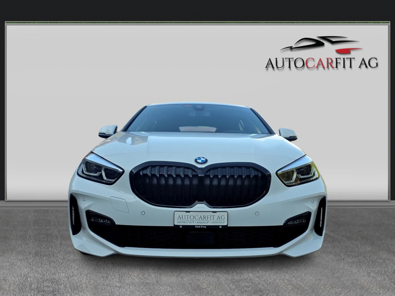 BMW 120d xDrive Steptronic M Sport-image-2