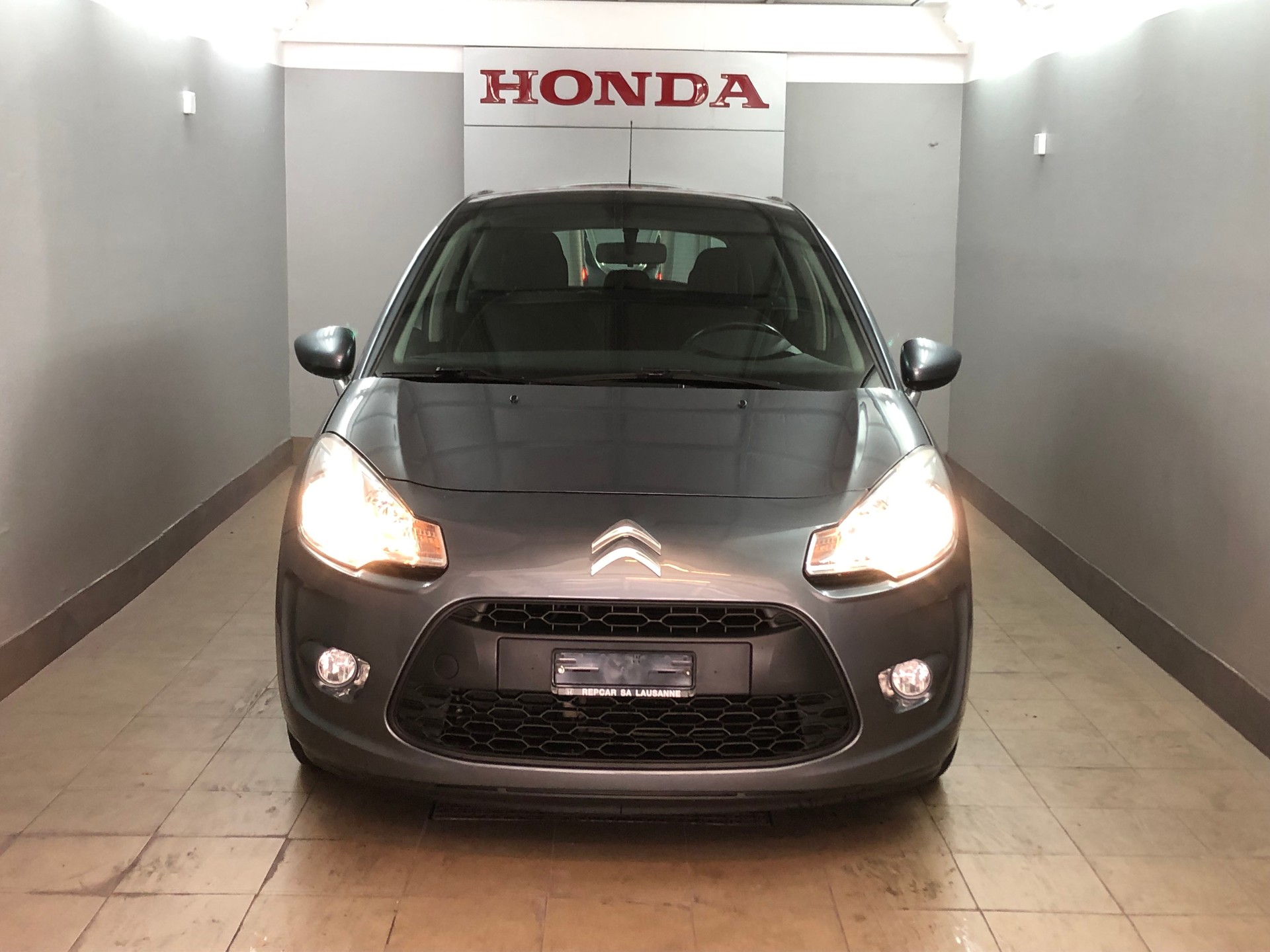 CITROEN C3 1.4i 16V Chic-image-0