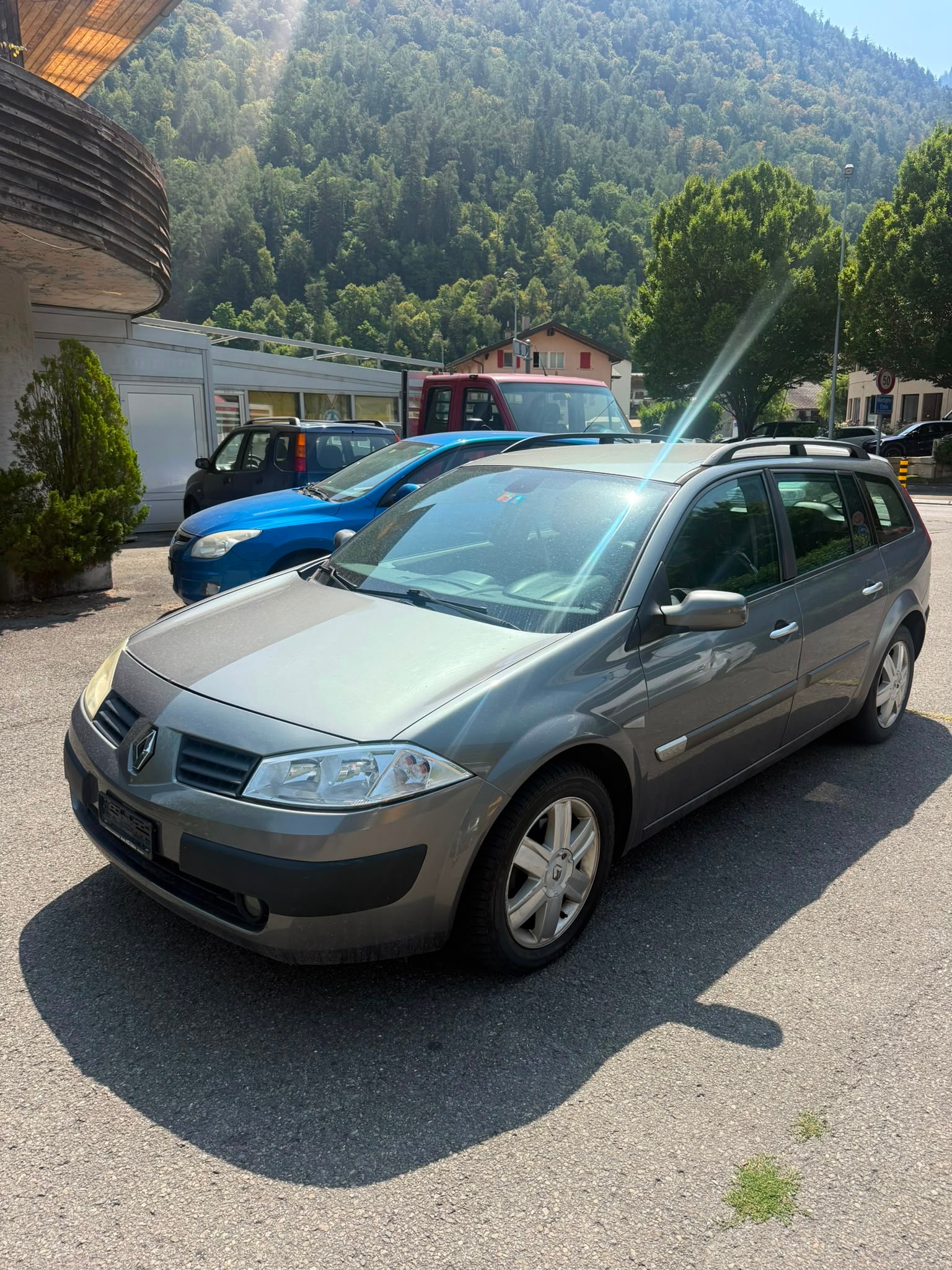 RENAULT Mégane Break 1.9 dCi Expression-image-0