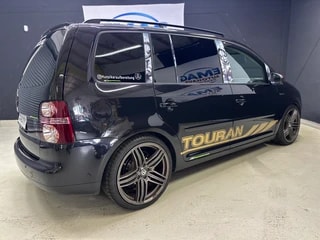 VW Touran 1.9 TDI-image-3