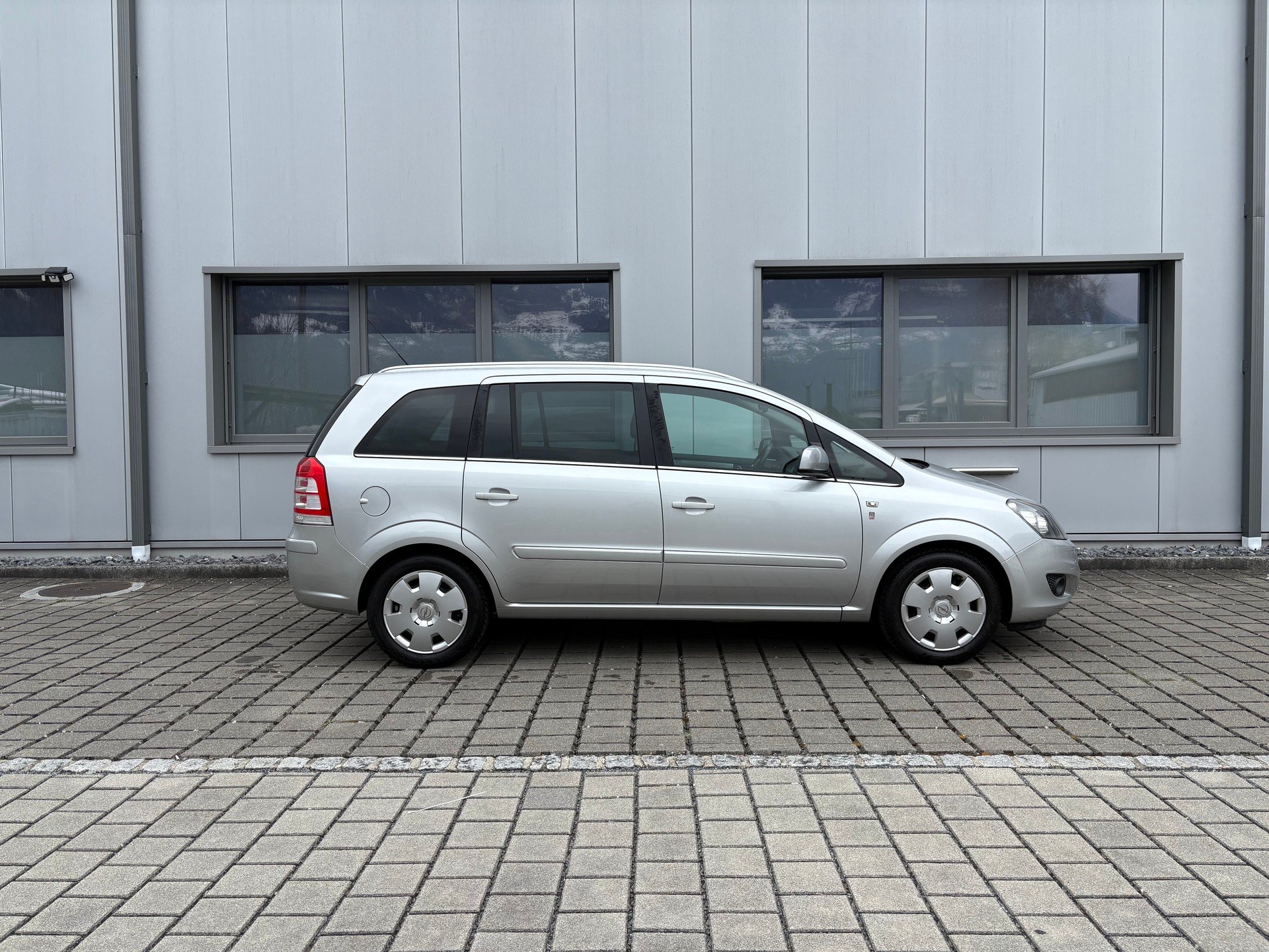 OPEL Zafira 1.8i 16V MFK 08.04.2026-image-15